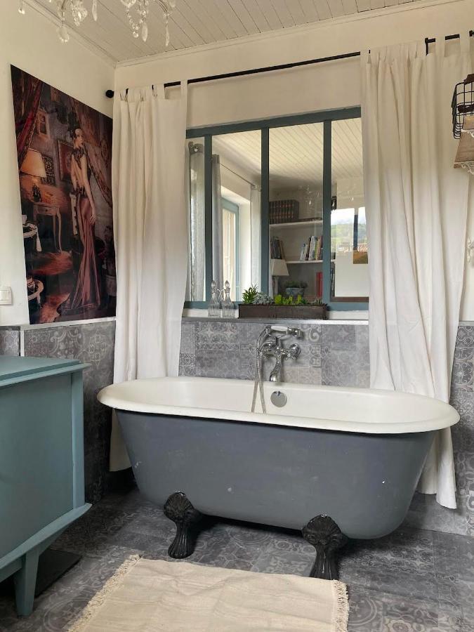 Maison Sur Cour Courzieu Екстериор снимка