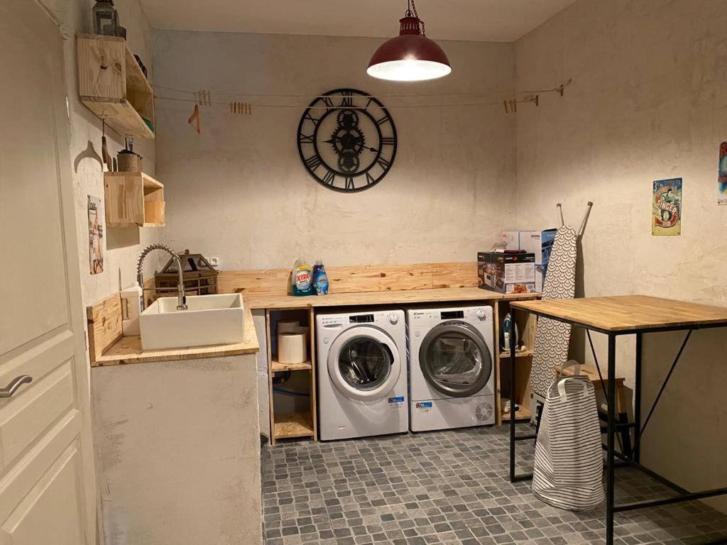 Maison Sur Cour Courzieu Екстериор снимка